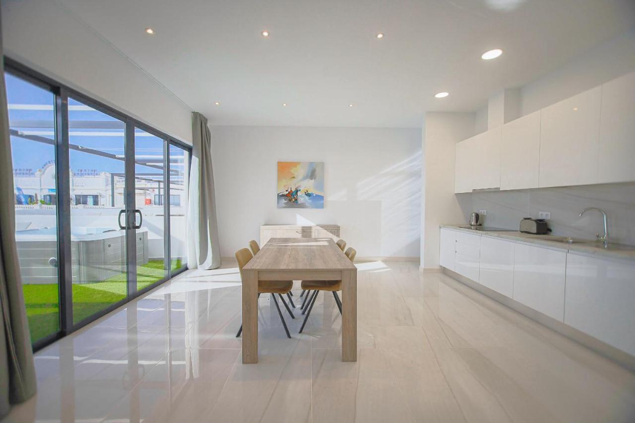 Atlantico Plaza Suite 6A - 2 Beds - 2 Baths Πουέρτο Ντελ Κάρμεν Εξωτερικό φωτογραφία