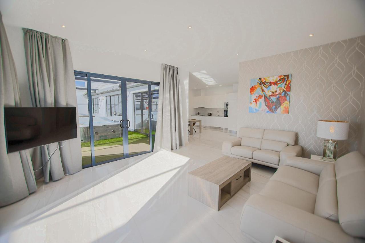 Atlantico Plaza Suite 6A - 2 Beds - 2 Baths Πουέρτο Ντελ Κάρμεν Εξωτερικό φωτογραφία